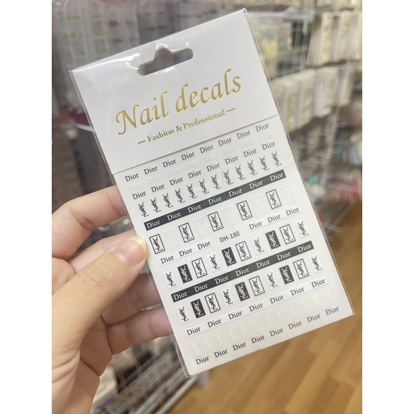 Stick thương hiệu siêu đẹp - stick logo nail hottrend