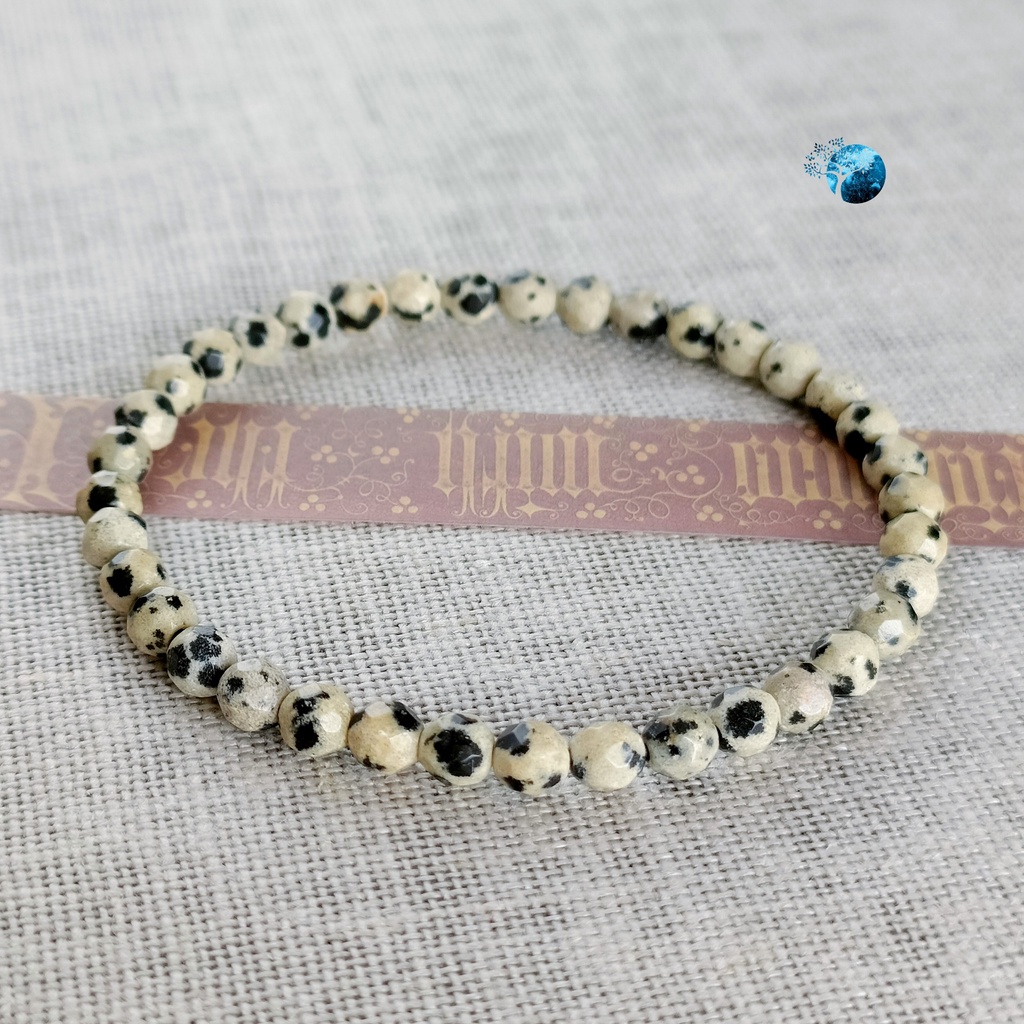 Vòng tay đá dalmatian jasper cắt giác 4mm