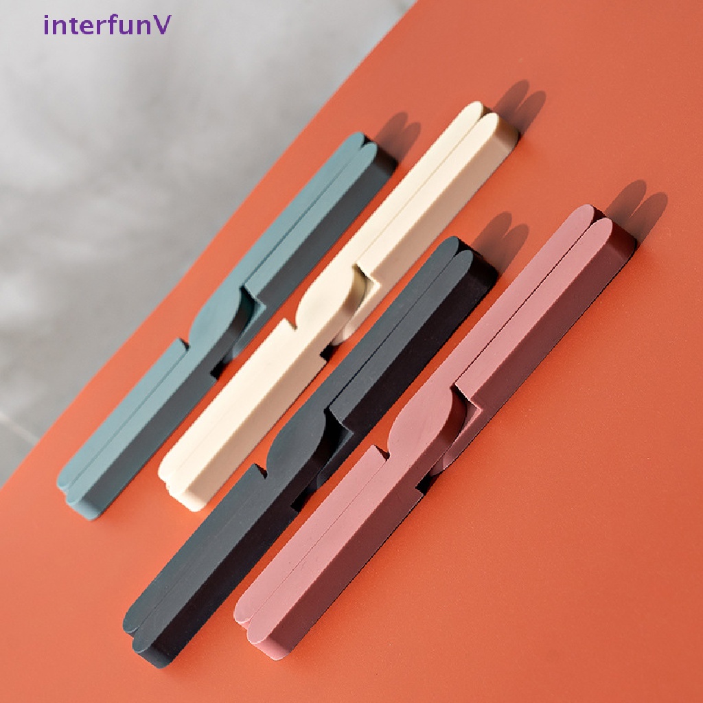 Tấm Lót Bàn Ăn Bằng Silicon Cách Nhiệt Chống Trượt Có Thể Gập Lại Tiện Dụng