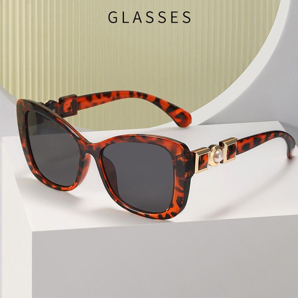 Kính Mát Hình Bướm Cổ Điển Chống Tia UV400 Cho Nữ