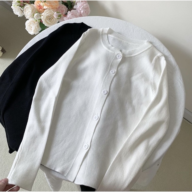 Áo len dệt kim dài tay