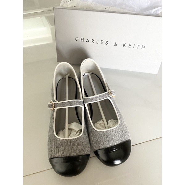 Giày búp bê Charleskeith