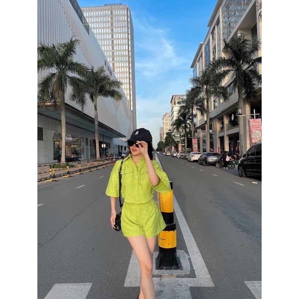 Set sơ mi quần short màu xanh chuối
