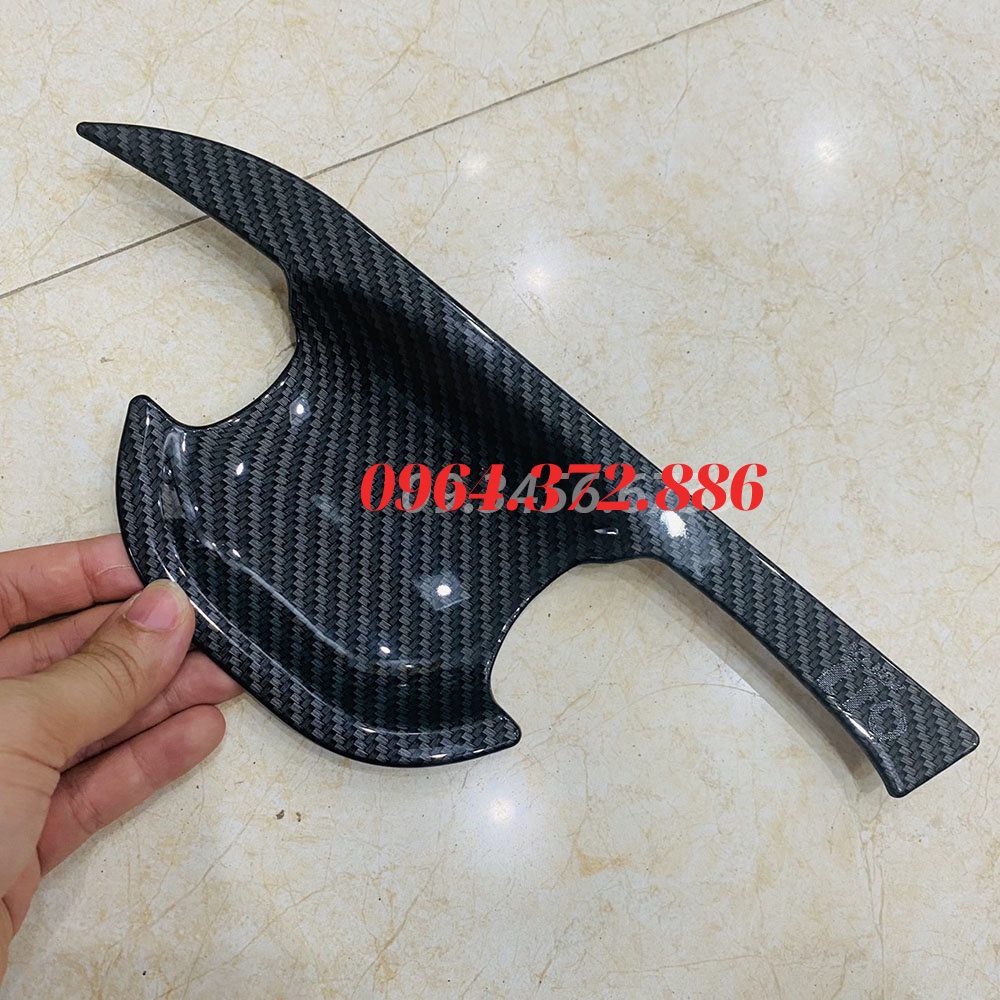 Ốp tay hõm cửa xe Grand I10 2021,2022,2023-Mẫu carbon thể thao Cao Cấp