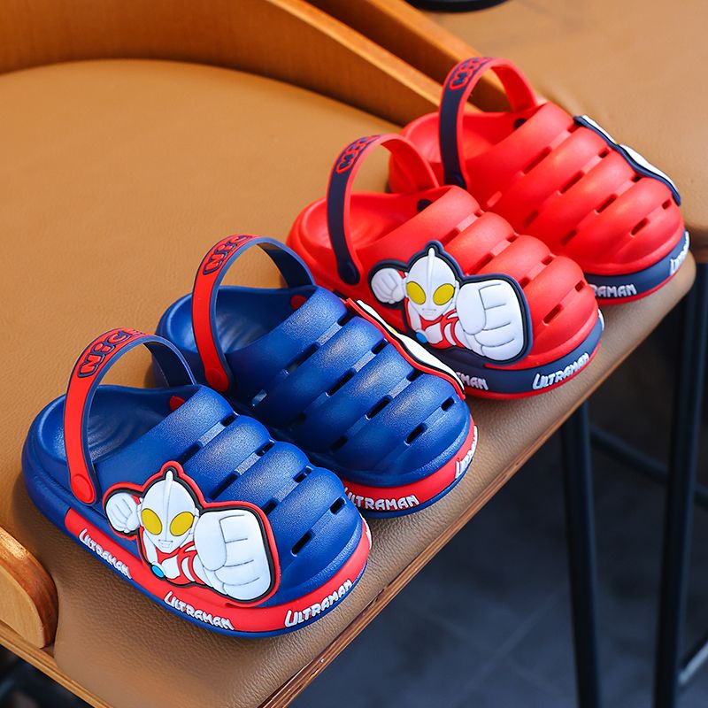Dép Sandal Đục Lỗ Cỡ Vừa In Hình Ultraman Cho Bé Trai Bé Gái