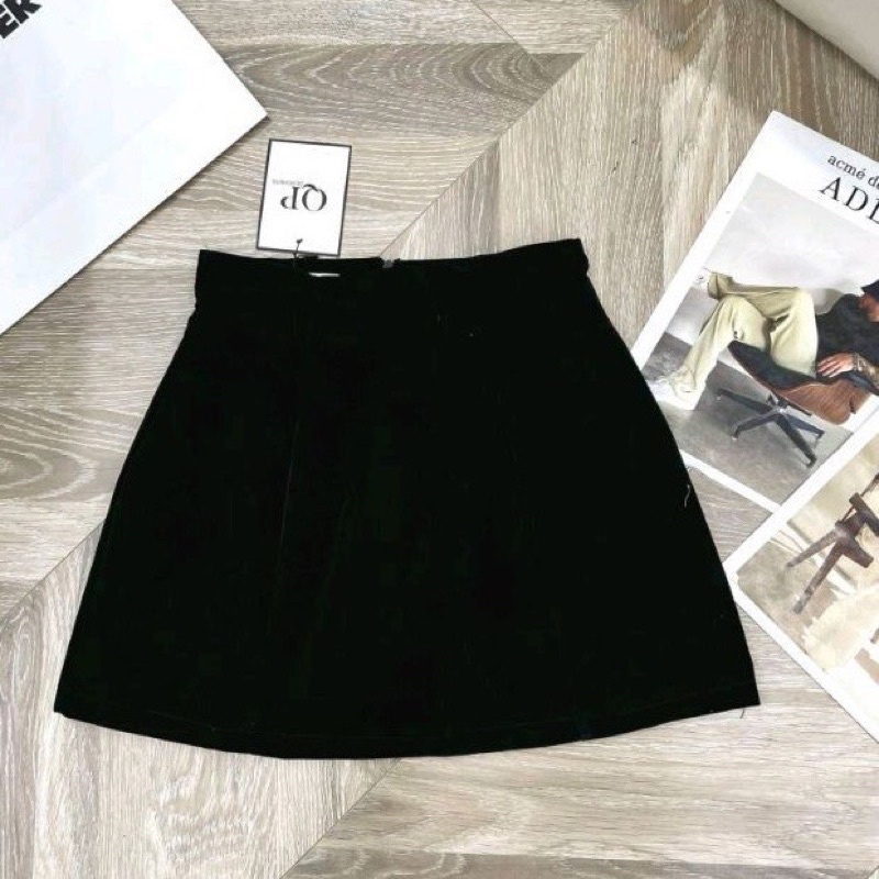 Áo khoác dạ crotop + chân váy nhung