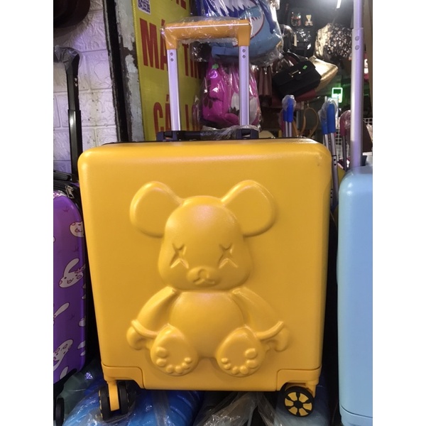 Vali khung nhôm gấu