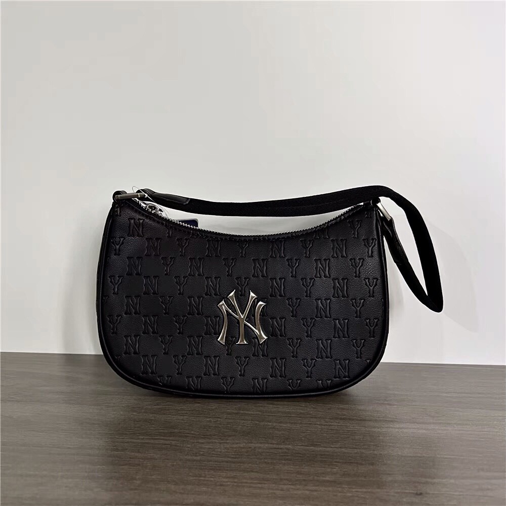 Túi xách MLB kẹp nách da chìm Túi NY đeo vaifull tag code size 24 - ZENI.STORE
