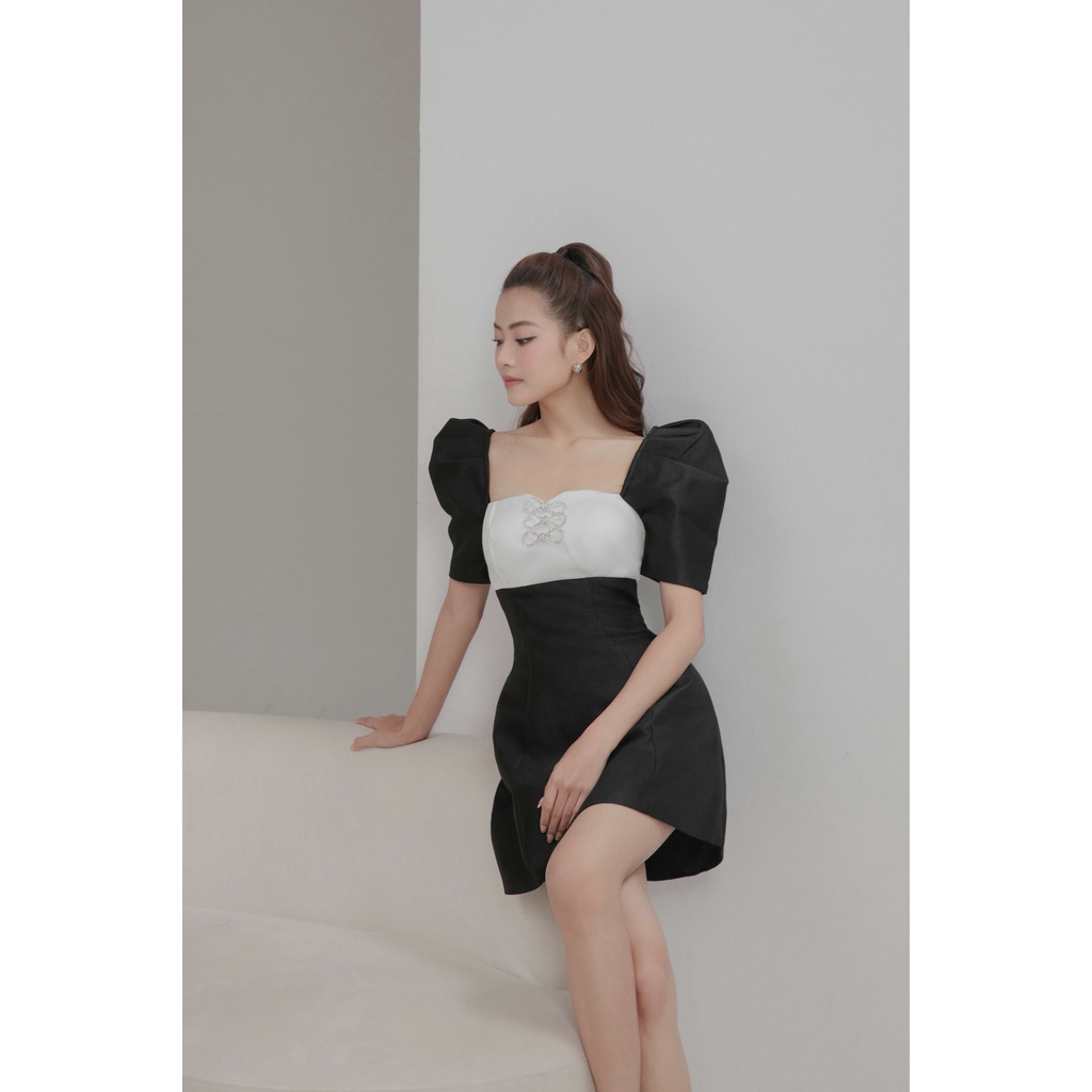 Anis_ Đầm Tiểu Thư Phối Hai Màu Form A Tôn Dáng Bowl Dress, Váy Cổ Vuông Tay Phồng