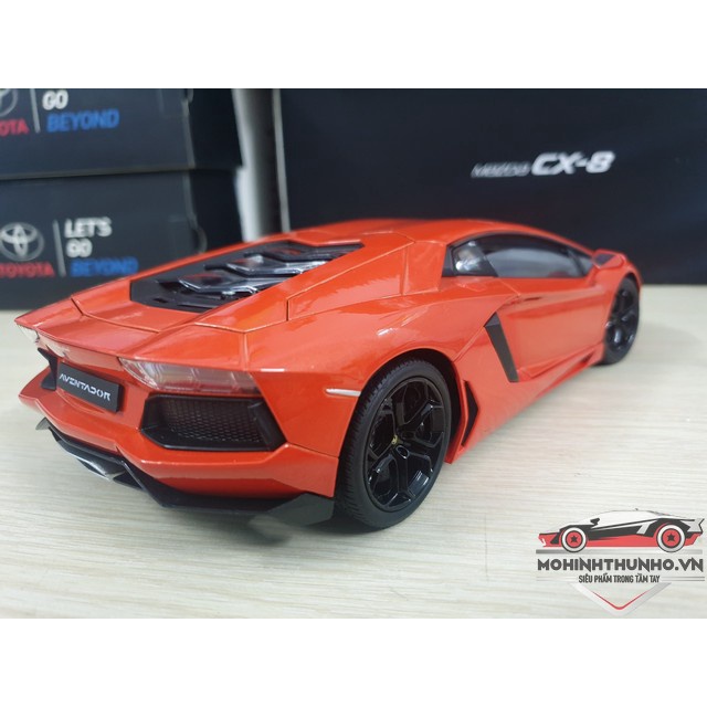 Xe mô hình Lamborghini Aventador, tỉ lệ 1:18