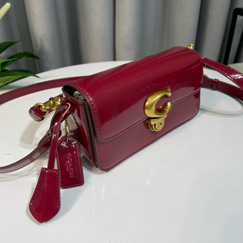 Túi đeo vai Coach Studio Baguette mẫu mới