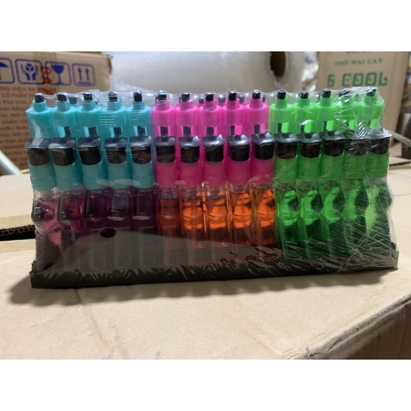 30 lọ nước xịt trái cây