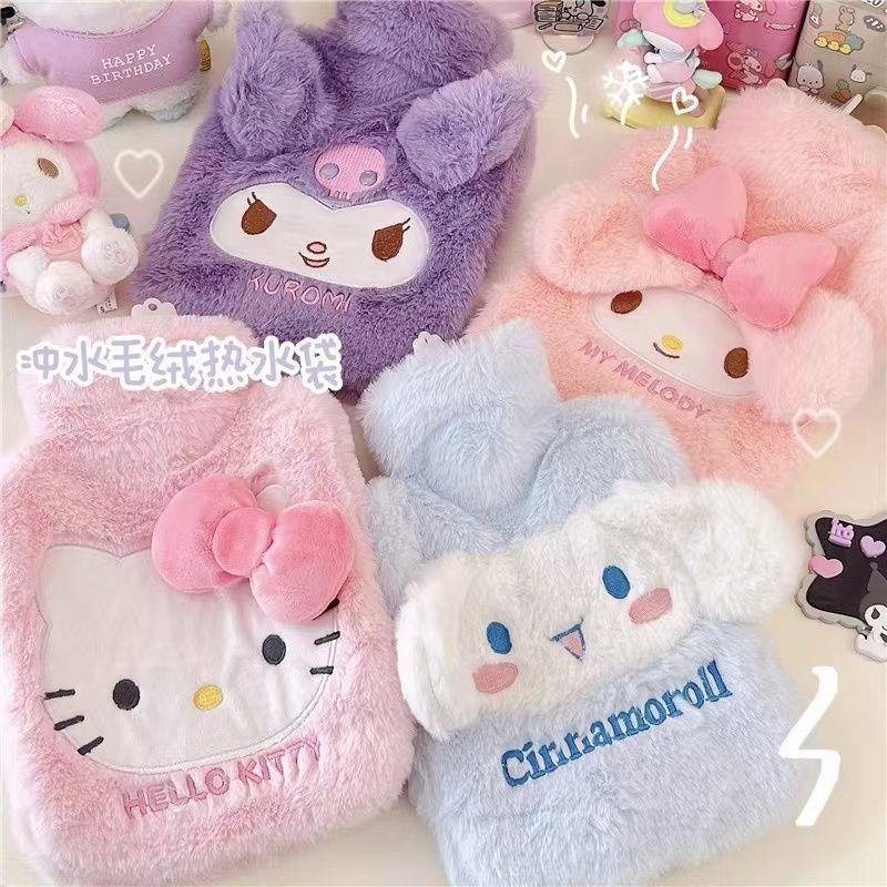 Túi Chườm Nước Nóng Phủ Lông Dày Dặn Chống Nổ Họa Tiết Sanrio Dễ Thương