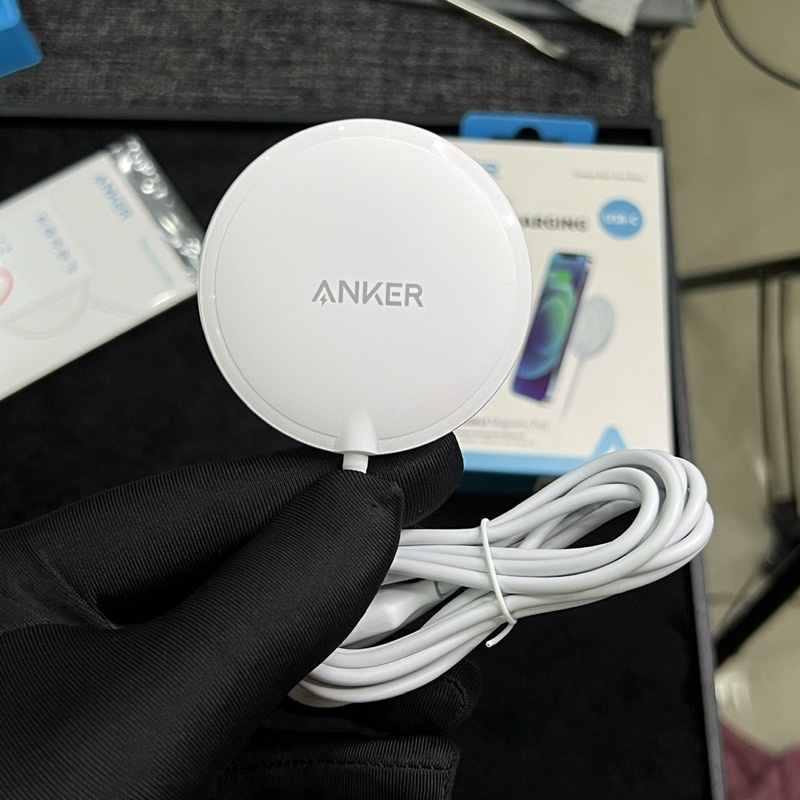 Sạc không dây Magnetic ANKER A2565 Công suất 10W.New chính hãng