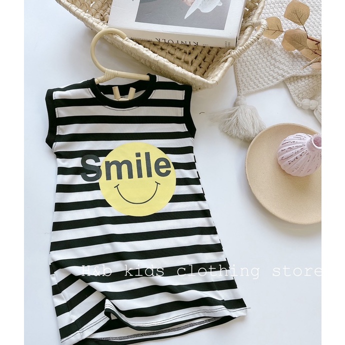 Váy đầm Smile cho bé gái