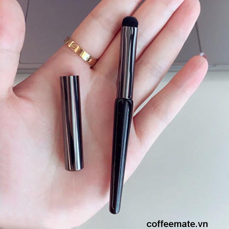 ⚡Cọ Trang Điểm Môi Đầu Tròn Có Nắp Đậy Cỡ Nhỏ Tiện Dụng