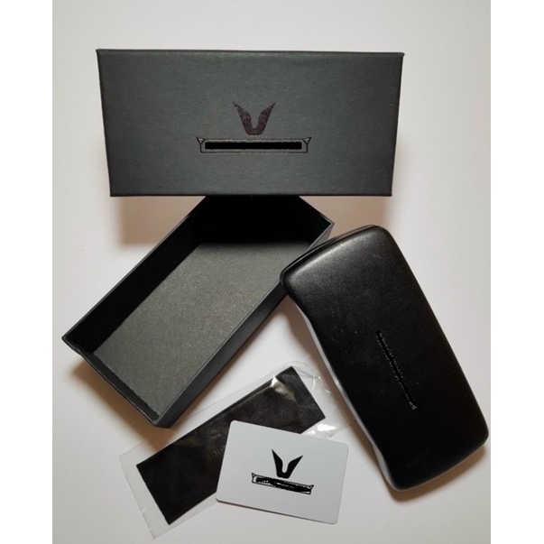 ⚡️Kèm box⚡️ Kính G.m Jenni Cloudyy titan cao cấp form tròn hot trend 2022 Jolie eyewear