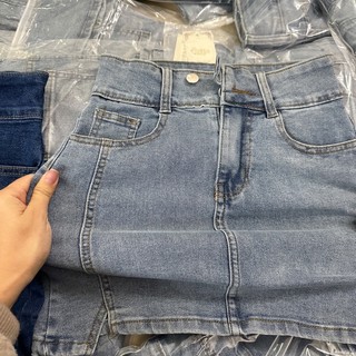 CHÂN VÁY BÒ XẺ DÁNG A