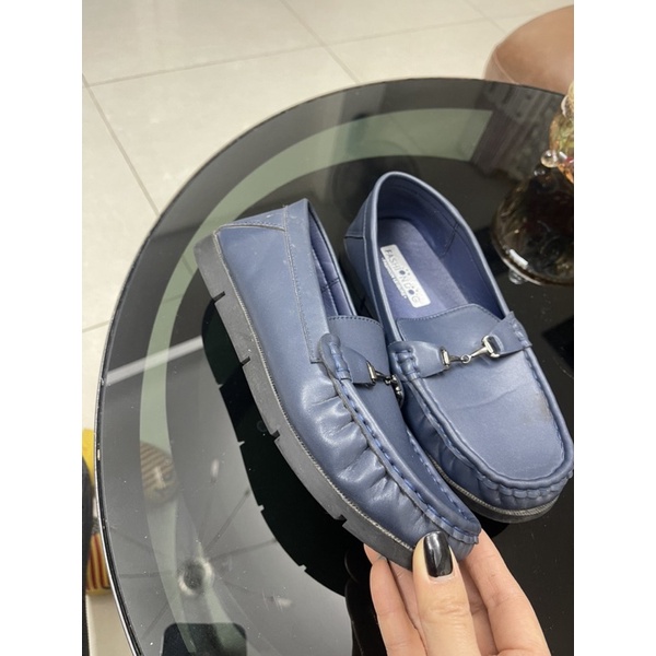 Thanh lý giầy size 35 hãng fashion. con đi 1-2 lần pass 100k