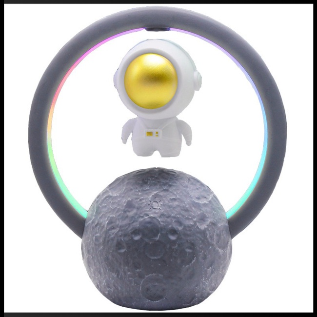 Loa Bluetooth Siêu Trầm Hình Phi Hành Gia Có Nam Châm Hít Chất Lượng Cao