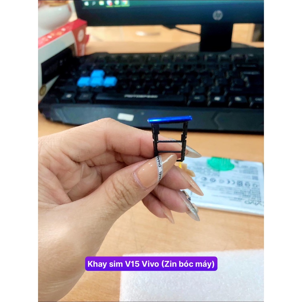 Khay sim V15 Vivo