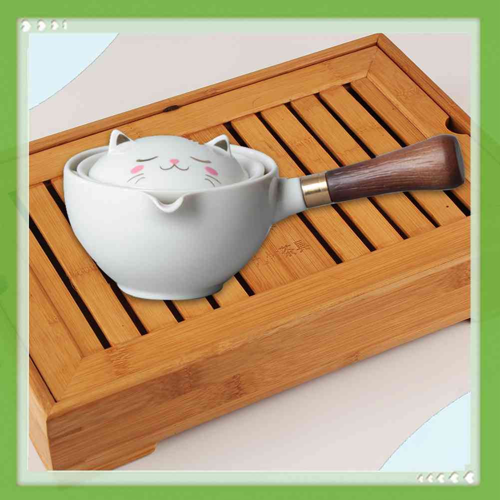 Bộ Ấm Trà Bằng Gốm Sứ Phong Cách Trung Hoa