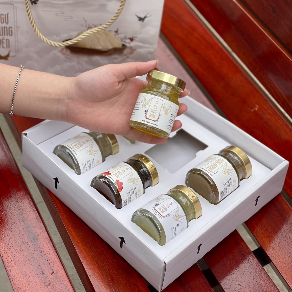 Set 6 Hũ Tổ Yến Sào Chưng Sẵn Nguyên Chất Không Đường Ngự Cung Yến 70ml