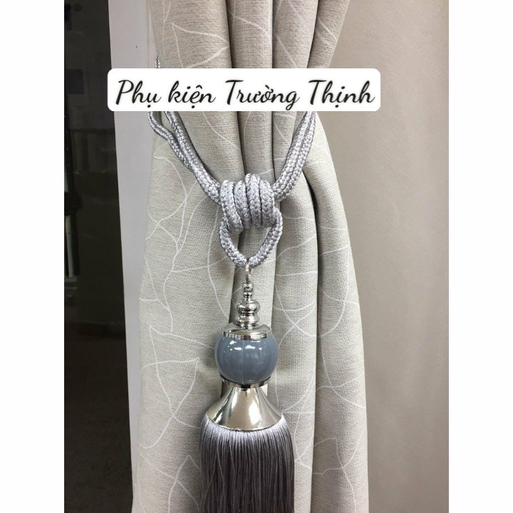 Chuông vén rèm quả giả ngọc