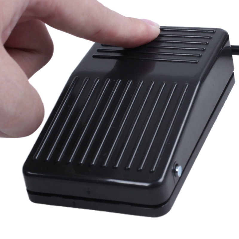 Công Tắc Đạp Chân Chống Trượt AC 250V 10A SPDT NO NC Màu Đen