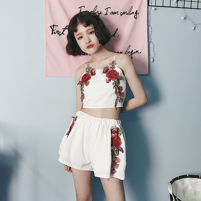 Set đồ bộ sơ mi hai dây quần lửng Emilyshop