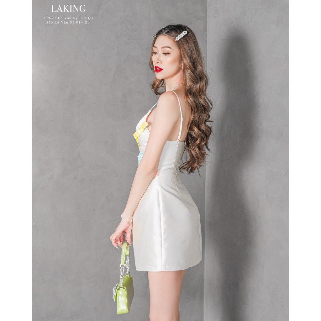 Đầm trắng hai dây cúp ngực phối ba màu độc đáo Laking House