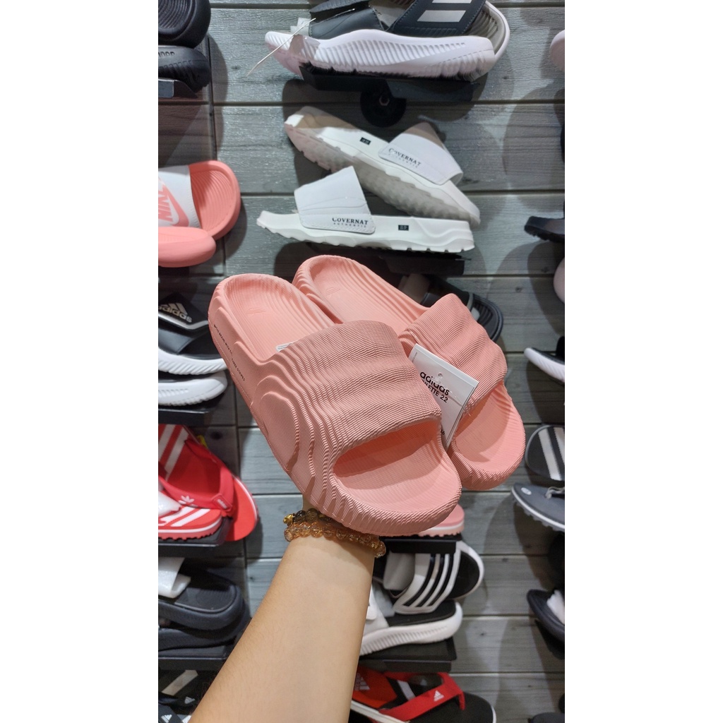 Dép Adilette 22 đúc nguyên khối
