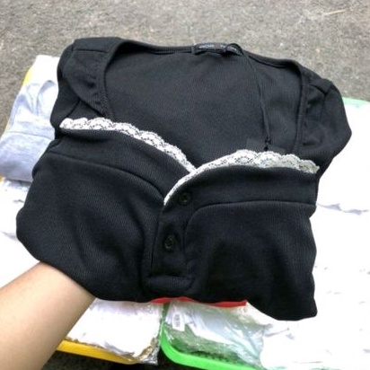 Đầm phôm xoè phối ren tay dài xinh xắn