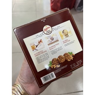 Bánh Quy Bơ Danisa chocolate hạt điều (Hộp 90g)