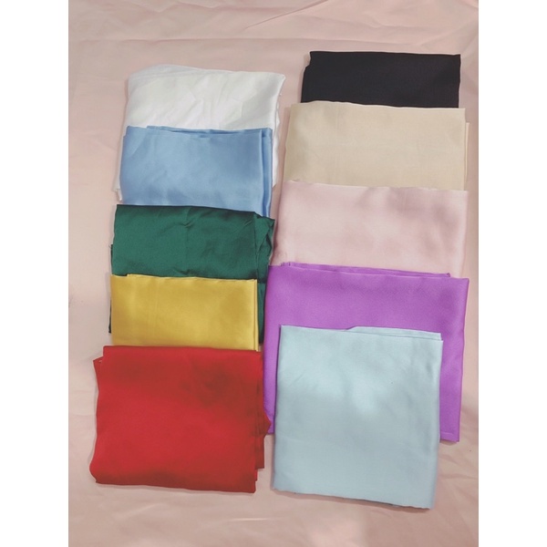 Áo dài cách tân oải hương