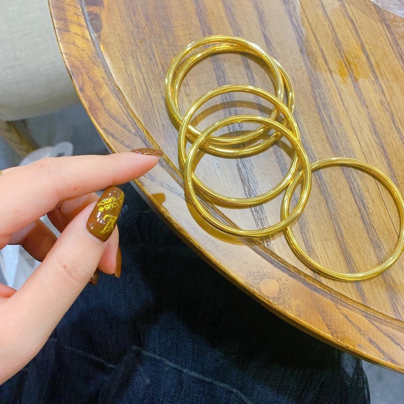 𝚃𝚒𝚝𝚊𝚗 Vòng tay trơn tròn chui không khoá