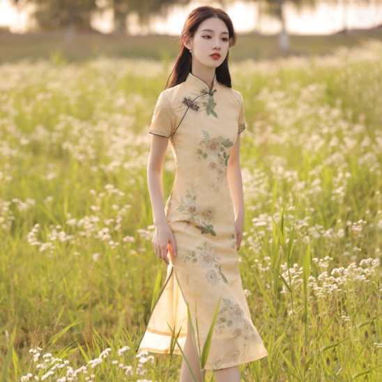 Đầm Sườn Xám Ngắn Tay Cổ Tròn Ôm Dáng Trẻ Trung Dành Cho Nữ