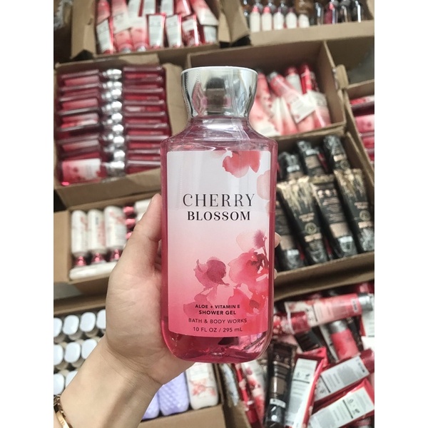 Sữa tắm Bath & Body works 295ml