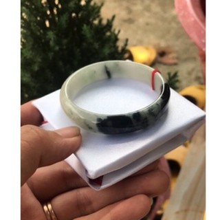 Vòng bản liền Phỉ Thuy