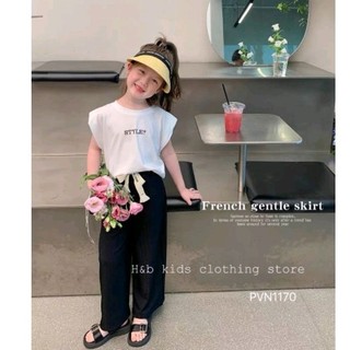 Set đồ bé gái style hàn quốc áo sát nách quần suông đen