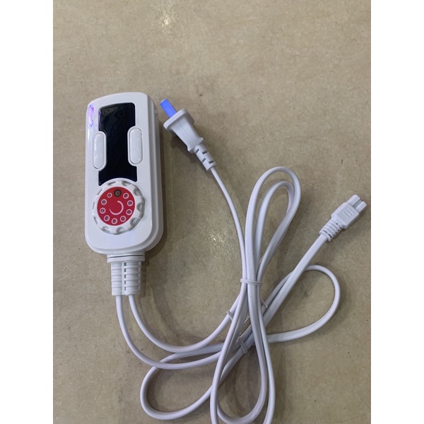 Dây nguồn  đệm điện ngải cứu bán lẻ