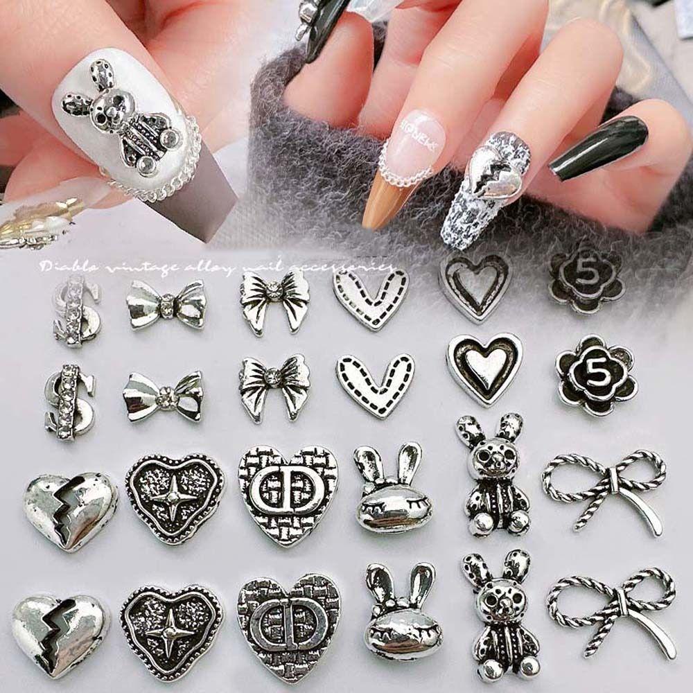 Phụ Kiện Trang Trí Móng Tay Bằng Hợp Kim Họa Tiết Trái Tim 3D Xinh Xắn