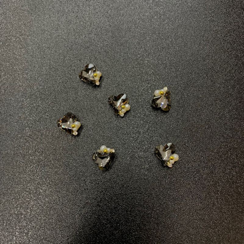 charm đá cao cấp hot trend 6 viên (ib chọn mẫu)