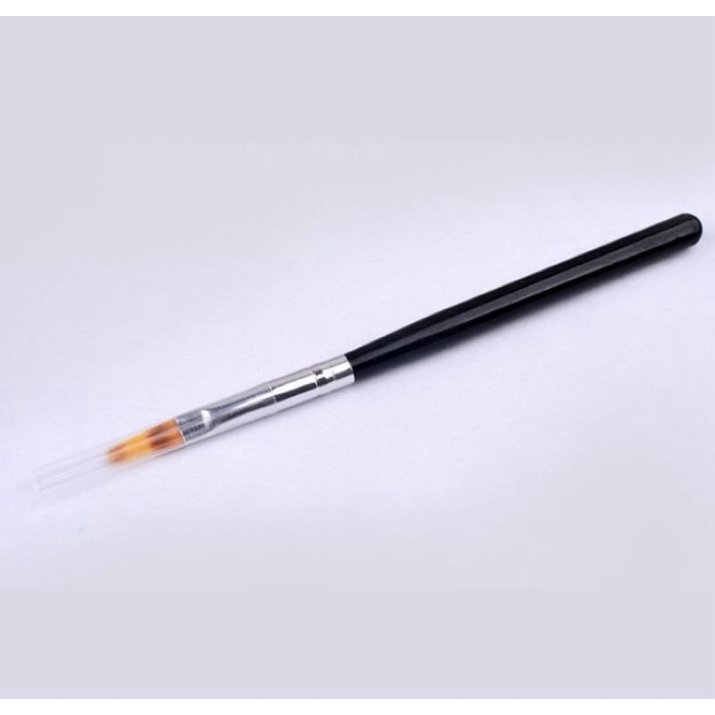 Cọ ombre mái thưa.