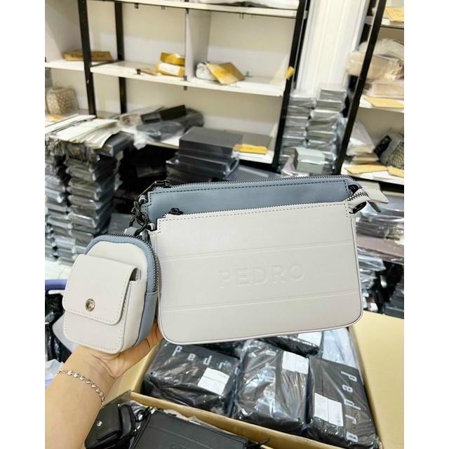 Túi đeo chéo Pedro phong cách cá tính