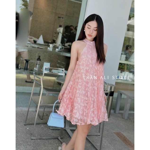 ĐẦM CỔ YẾM DẬP LI