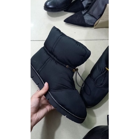 Bốt nữ vải siêu dày ấm , mềm êm mịn tay , đế bằng , boot xịn mùa đông