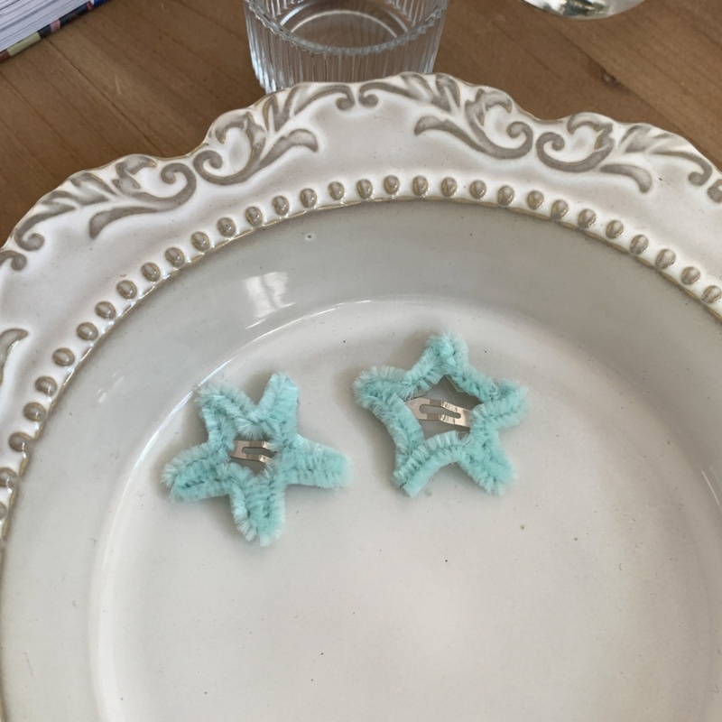 Kẹp Tóc Y2k Hình Ngôi Sao Lông Xù Đáng Yêu Cho Nữ