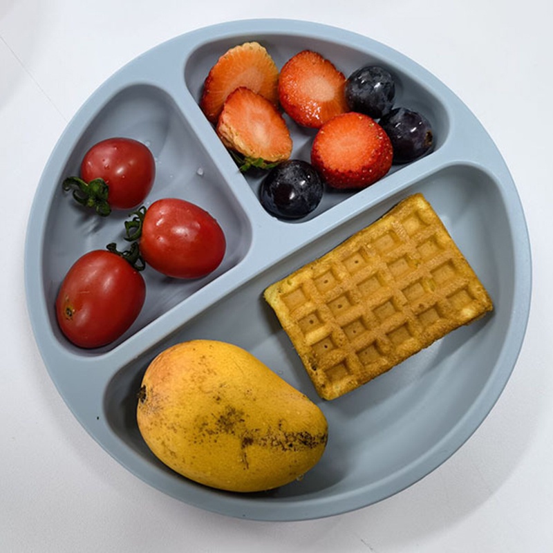 Bộ Tô Silicone Đựng Thức Ăn Chia Ngăn Có Giác Hút Cho Bé