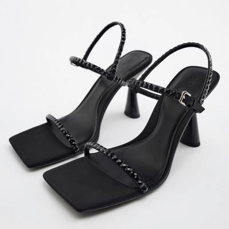 Sandal zara quai ngang mãnh đính đá đen
